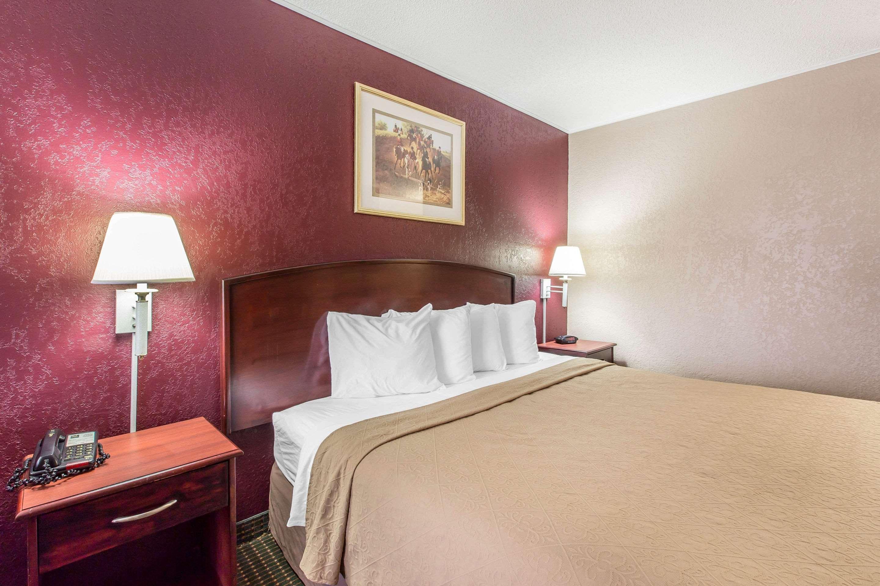 Quality Inn Tifton Bagian luar foto