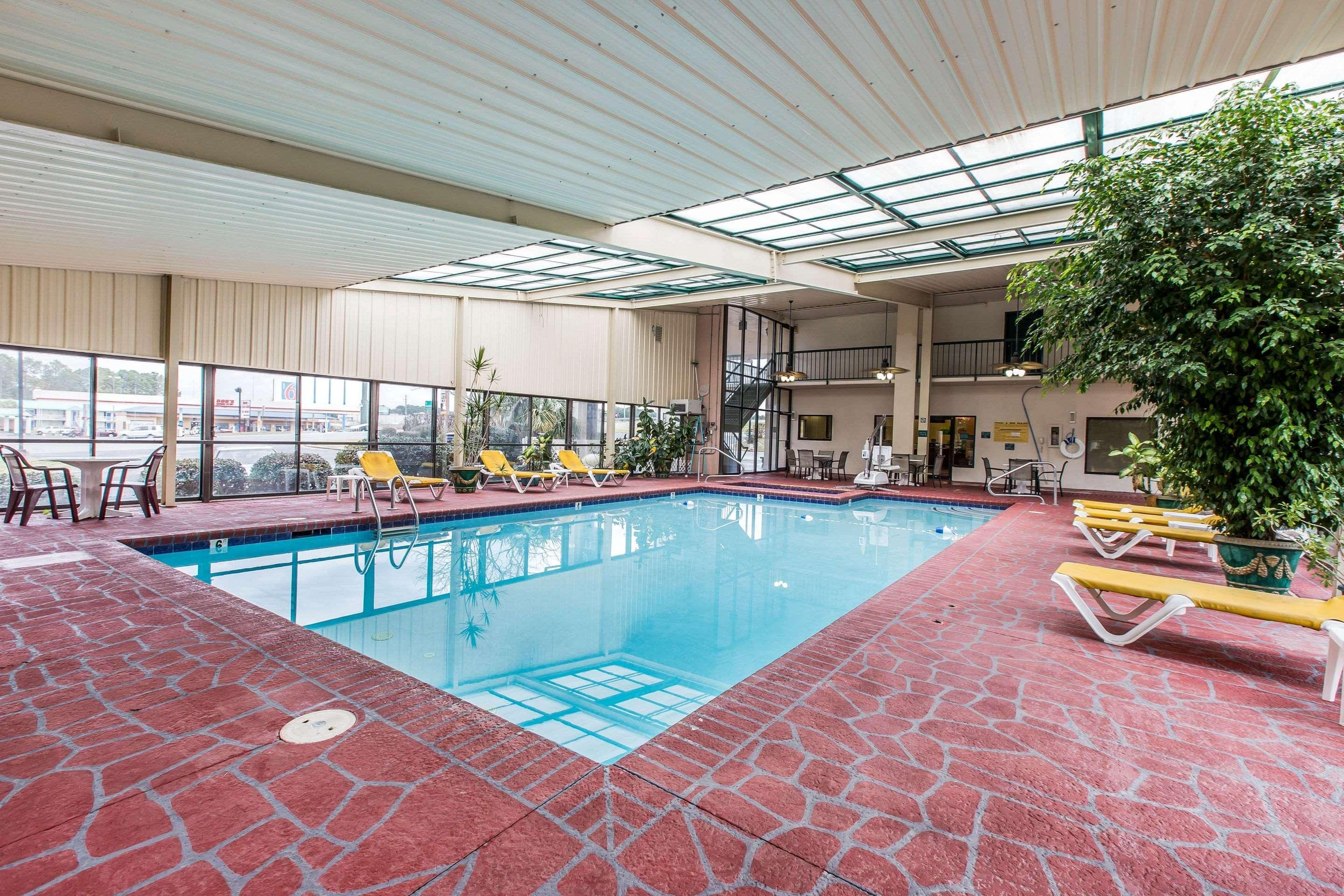 Quality Inn Tifton Bagian luar foto