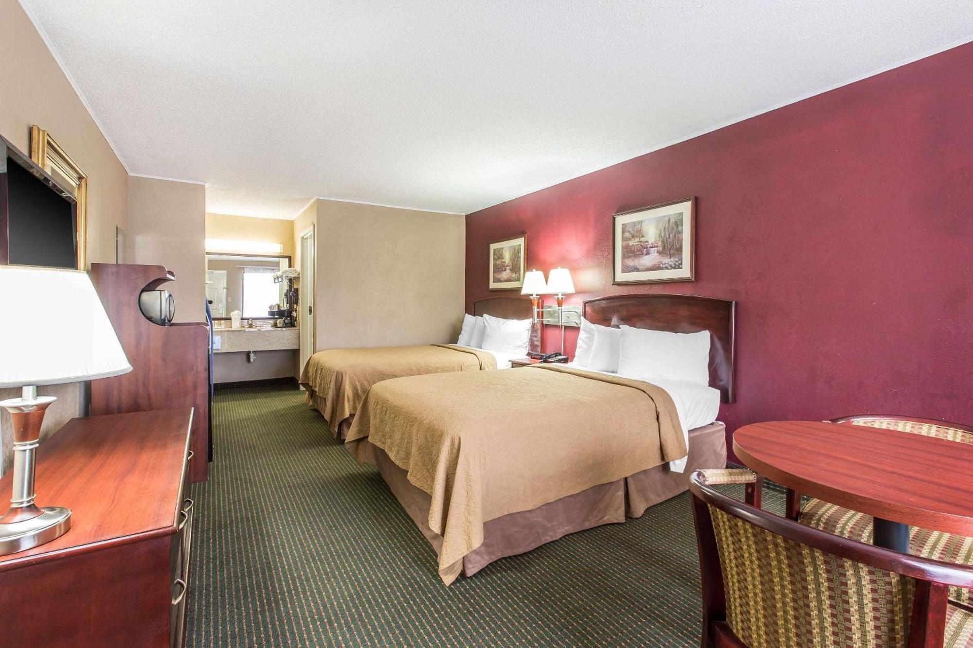 Quality Inn Tifton Bagian luar foto