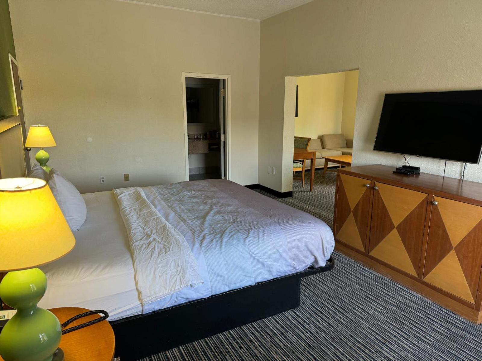 Quality Inn Tifton Bagian luar foto