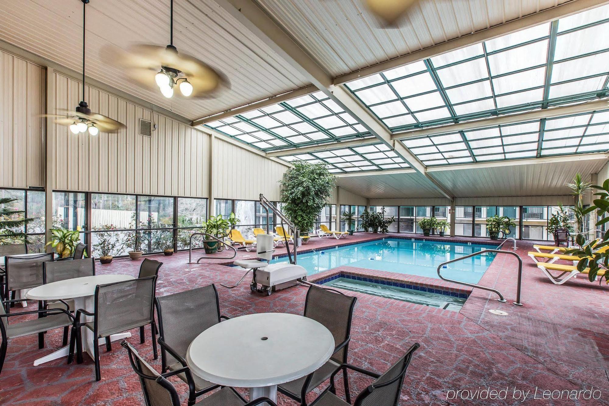 Quality Inn Tifton Bagian luar foto